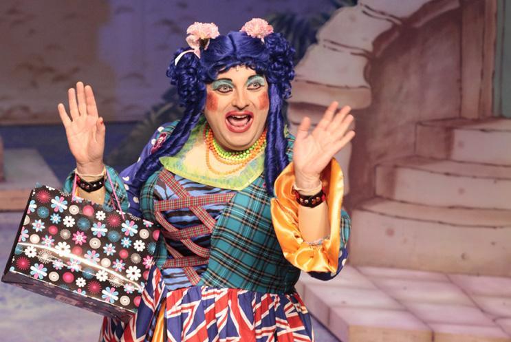 Panto Dame